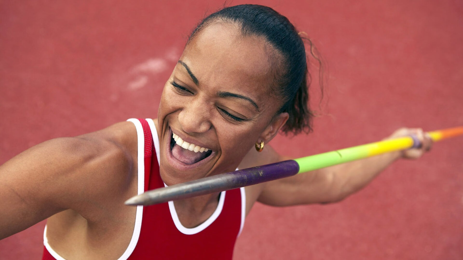 张雨霏自由泳冲刺抢眼，张雨霏自由泳视频