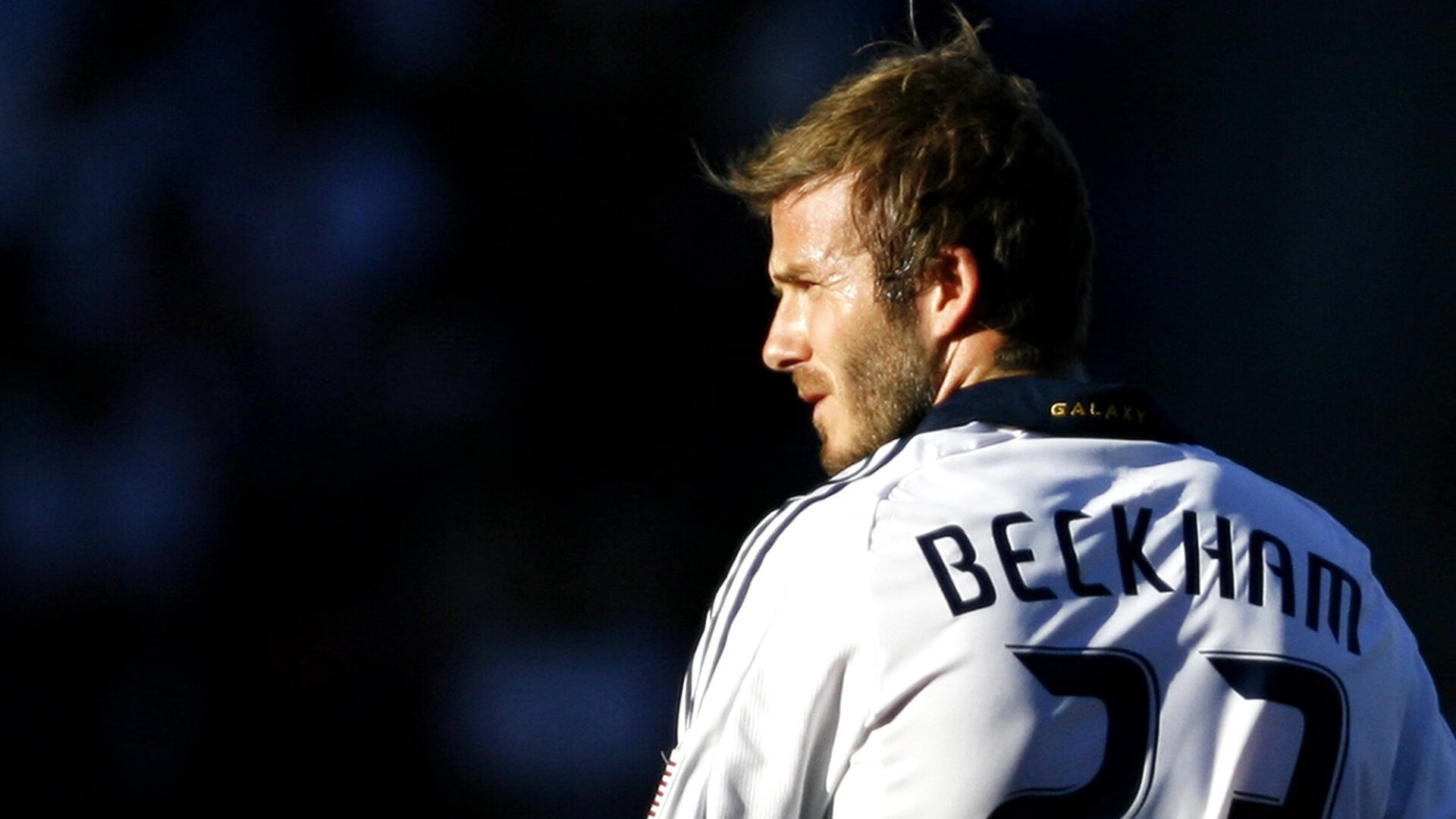 湖畔热战正酣，赛事经济持续升温